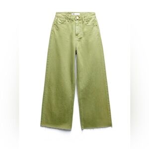 Zara wide leg green jeans/pants. Size 2